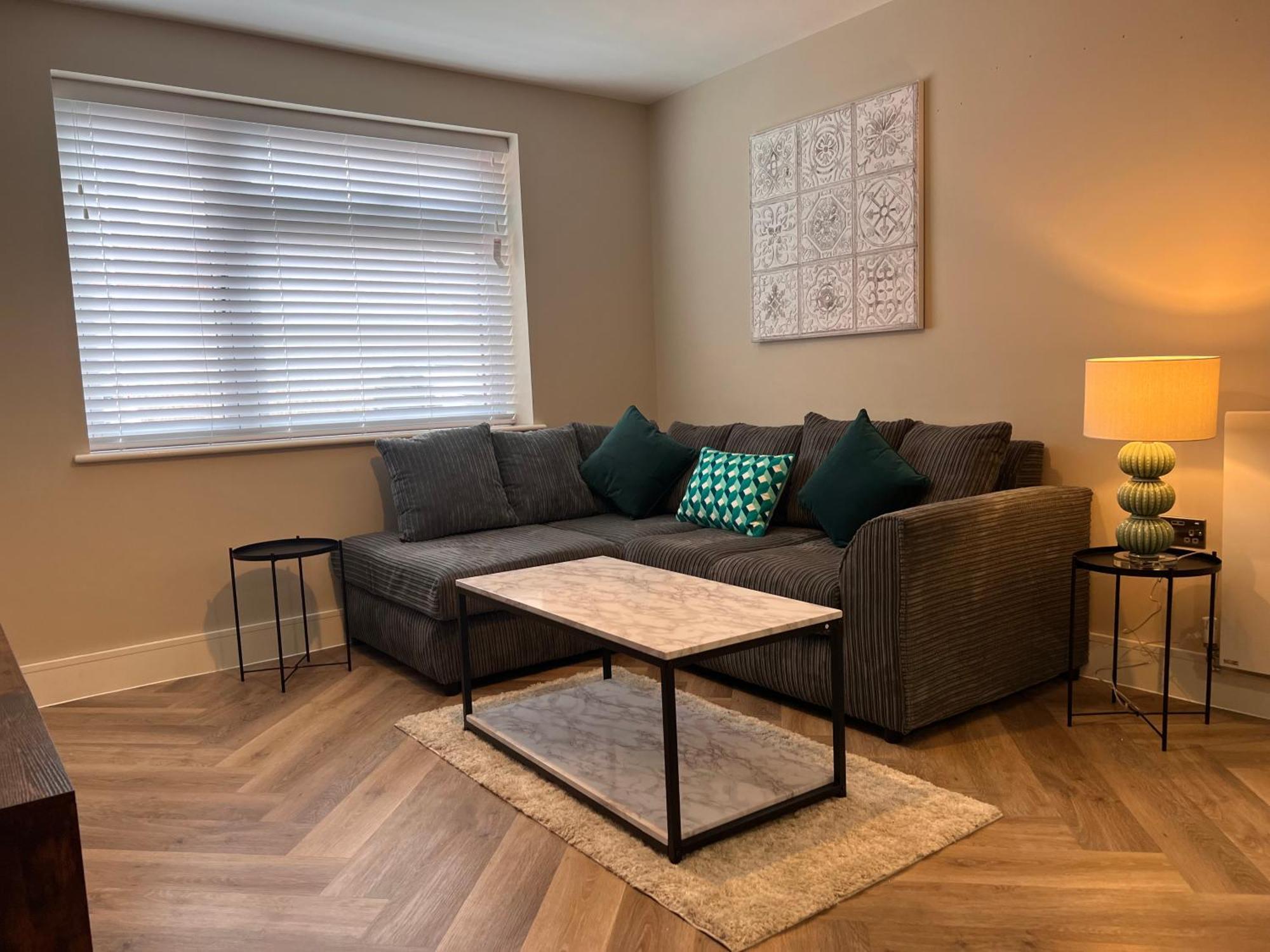 Modern Apartment - Bhx Nec - Free Secure Gated Parking Solihull Luaran gambar