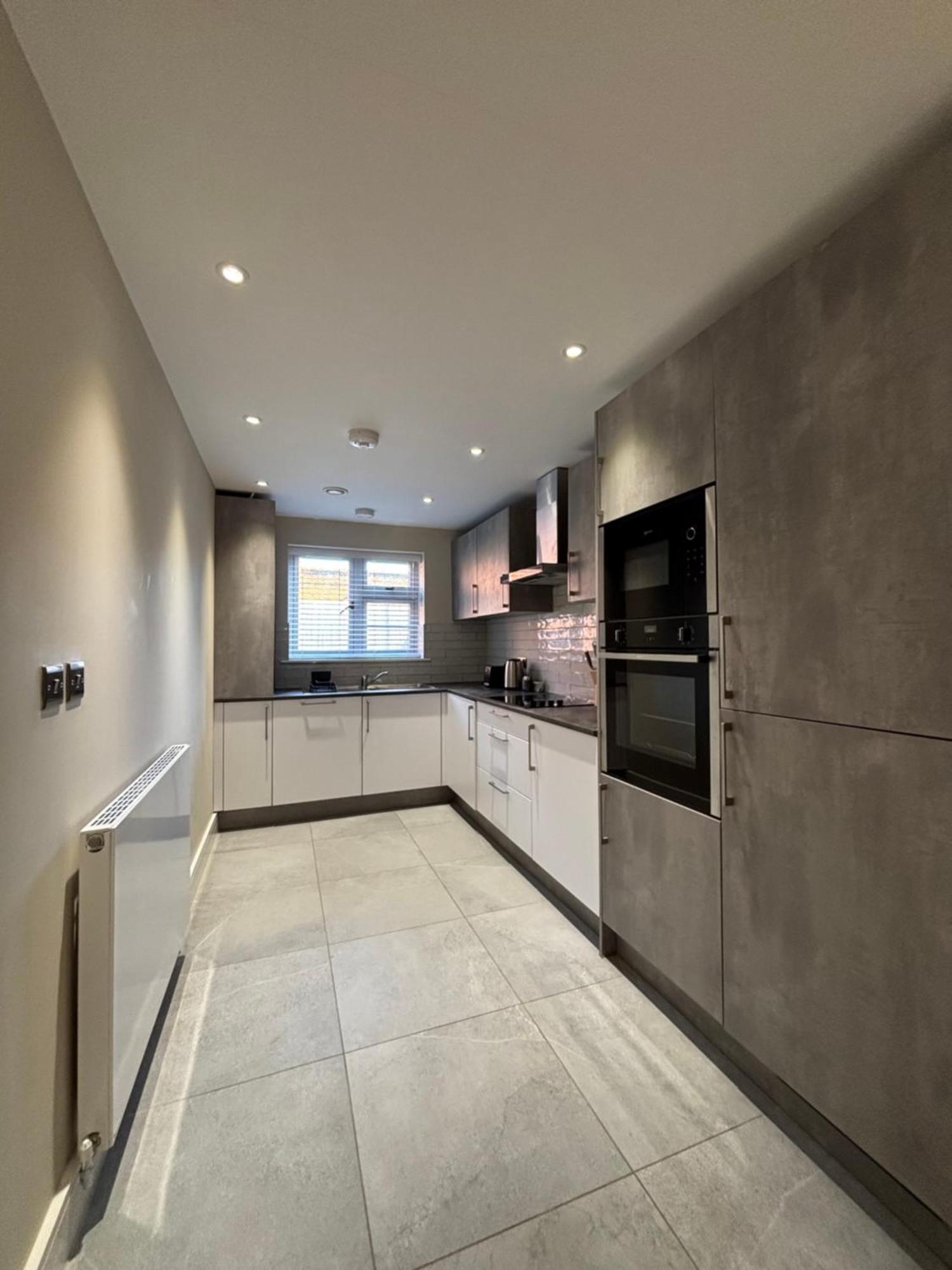 Modern Apartment - Bhx Nec - Free Secure Gated Parking Solihull Luaran gambar